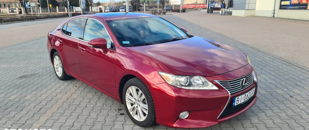 Lexus ES cena 62900 przebieg: 168000, rok produkcji 2012 z Białystok małe 154